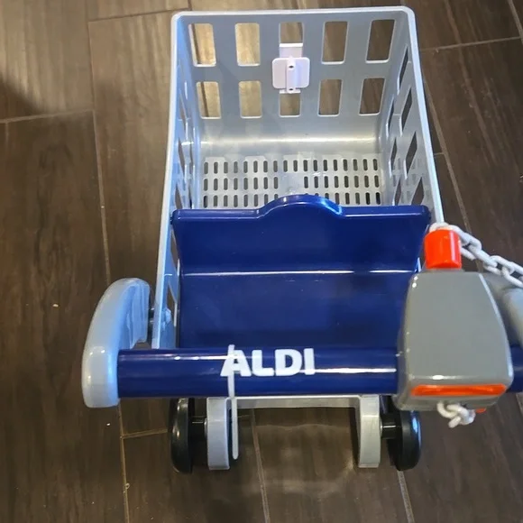 Jakks AldiPlastic  Kids Coin Slot Shopping Cart - Picture 5 of 5